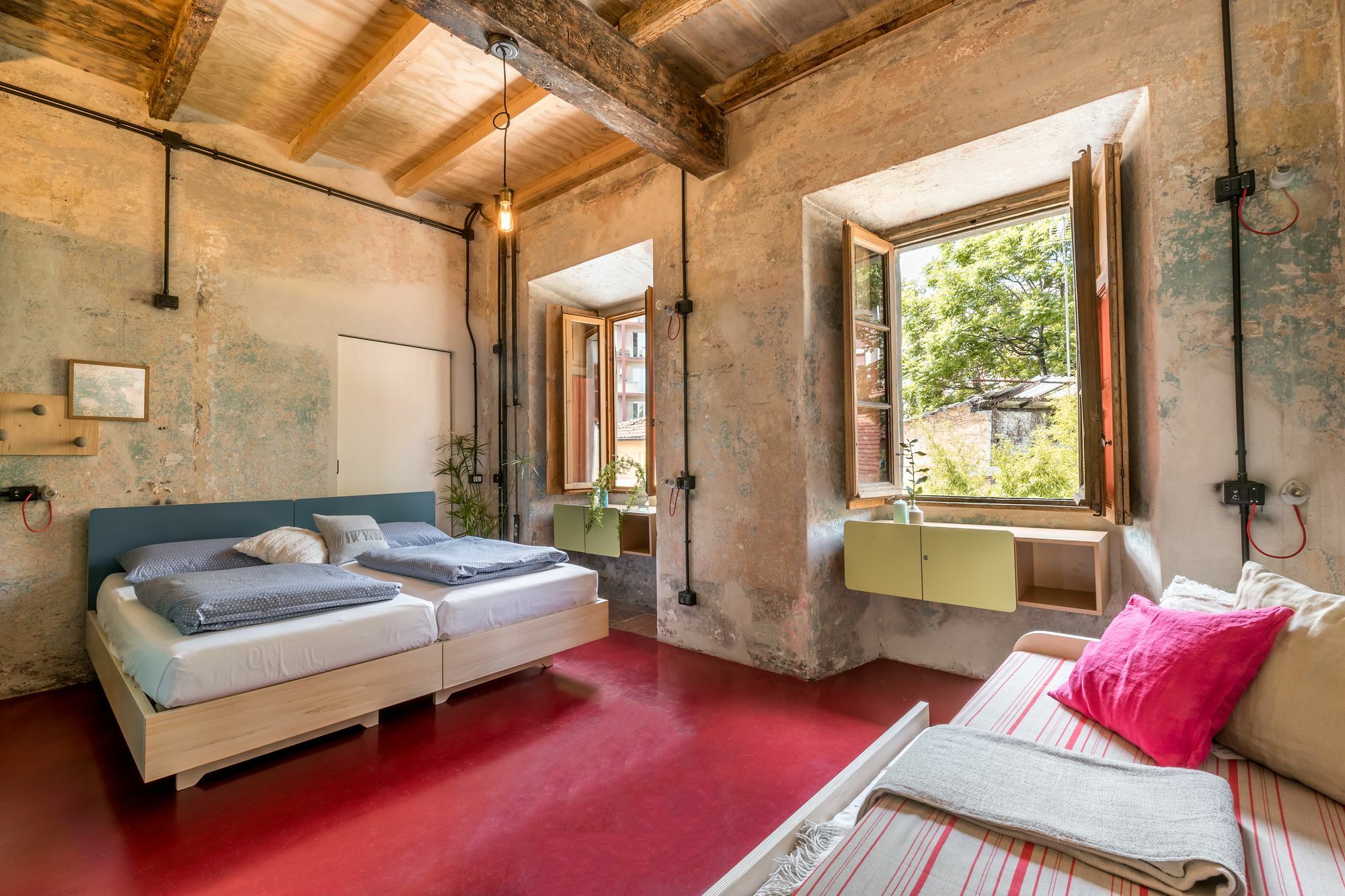 Un Posto A - All'interno Di Cascina Del 700 Milan