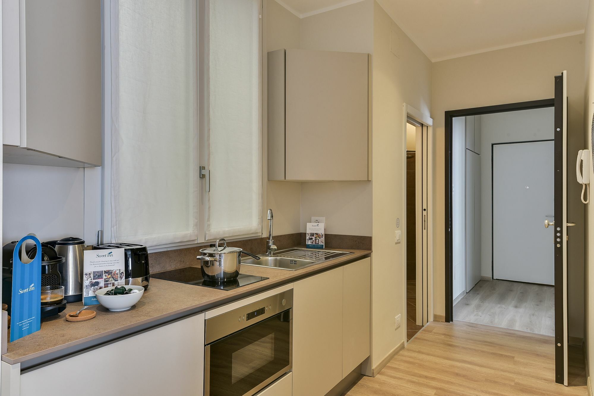 Sweet - Dogana Inn Milan