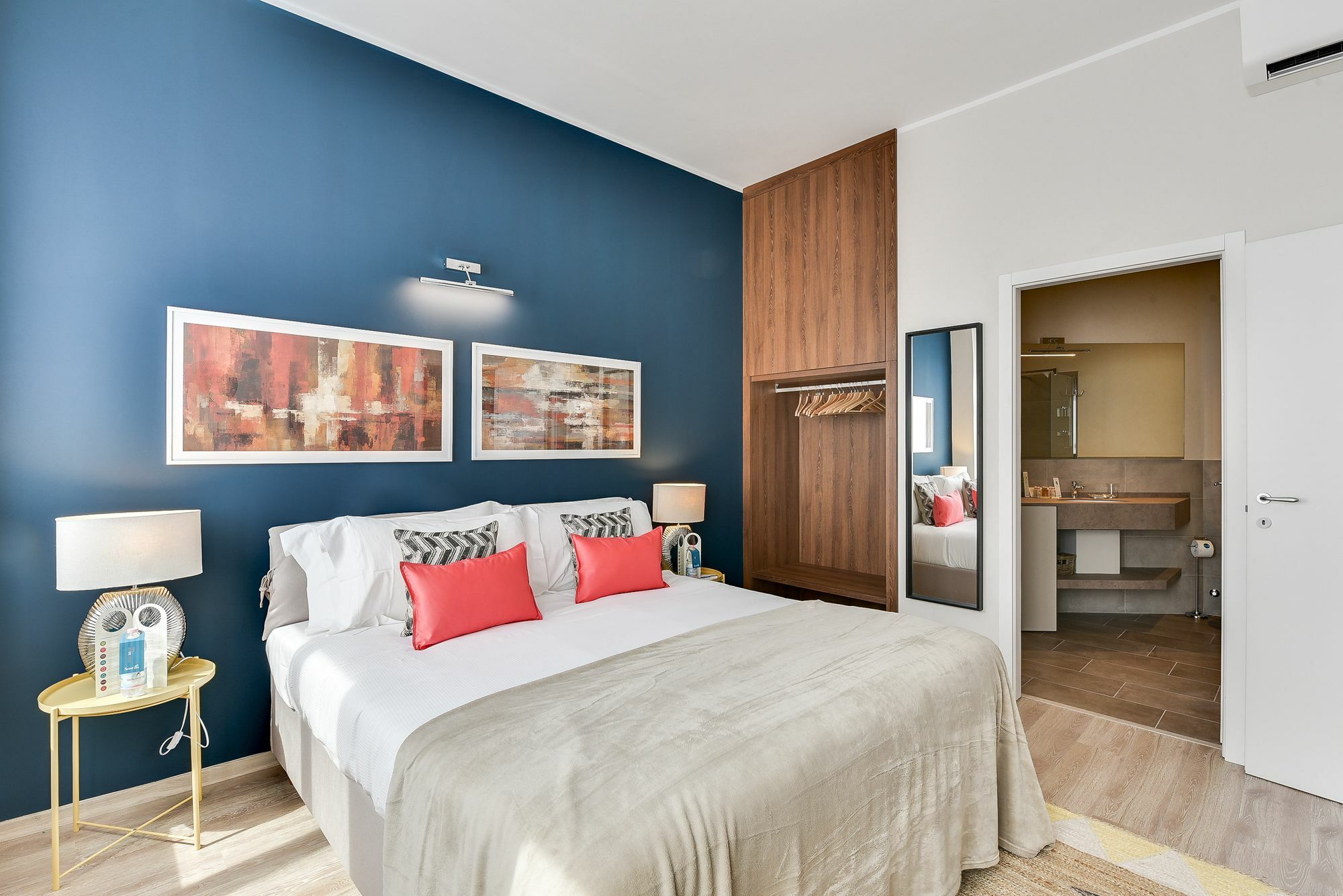 Inn Sweet - Dogana
