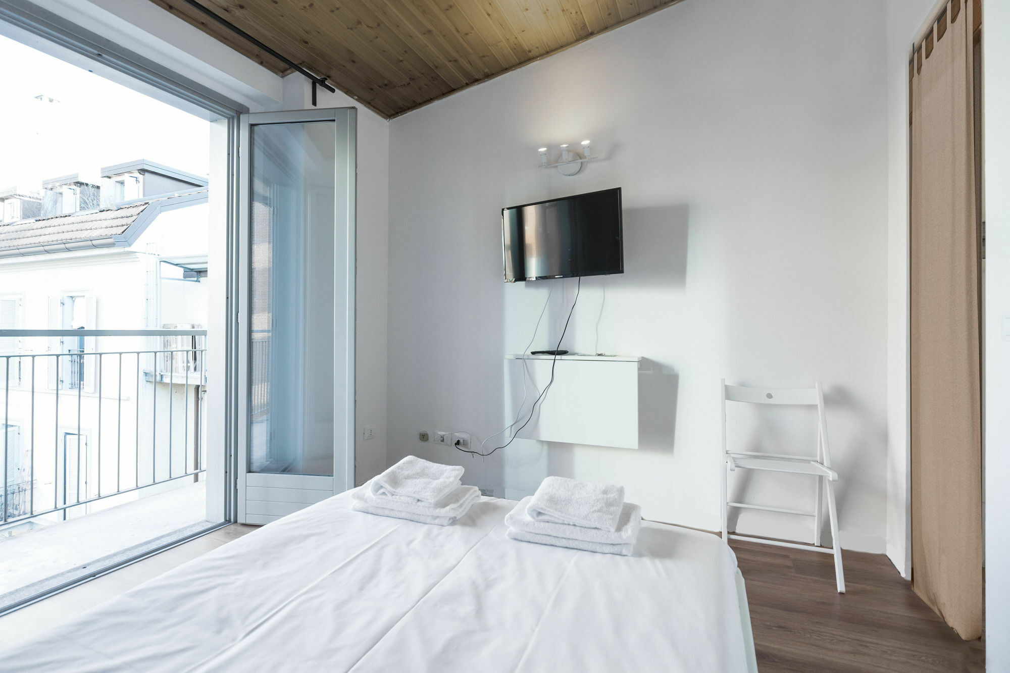 Cadorna Center Studio-by Flatscollection Apartment *