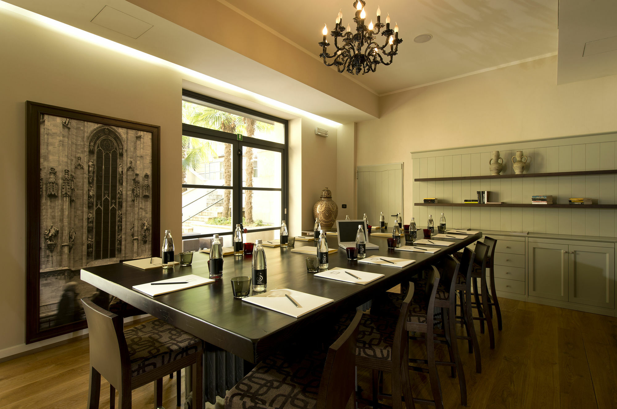 Hotel Th Street 4*