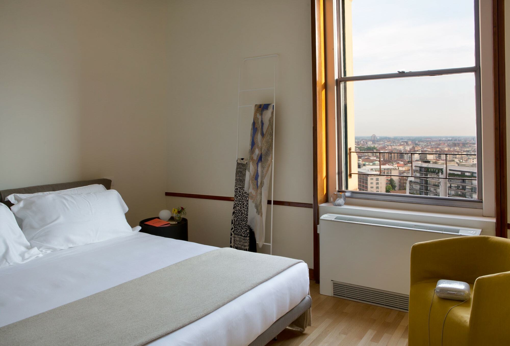 Domux Torre Velasca Aparthotel Milan