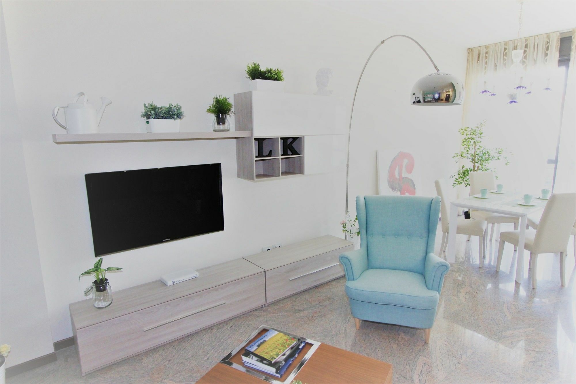 Design Eco Chic Porta Romana Apartment