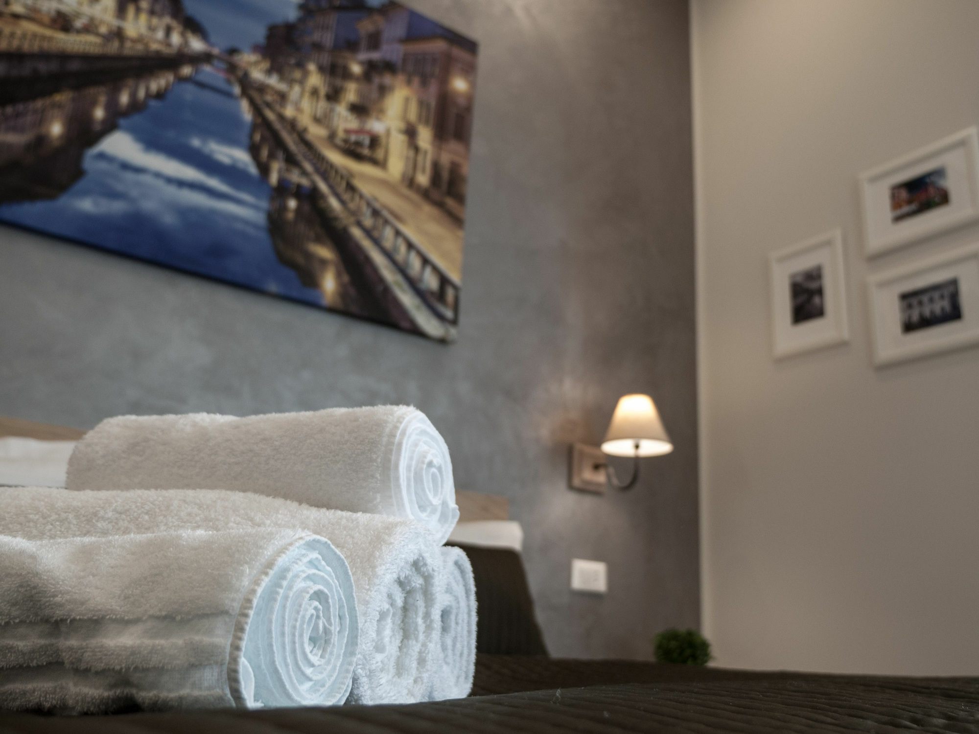 Bed Linate