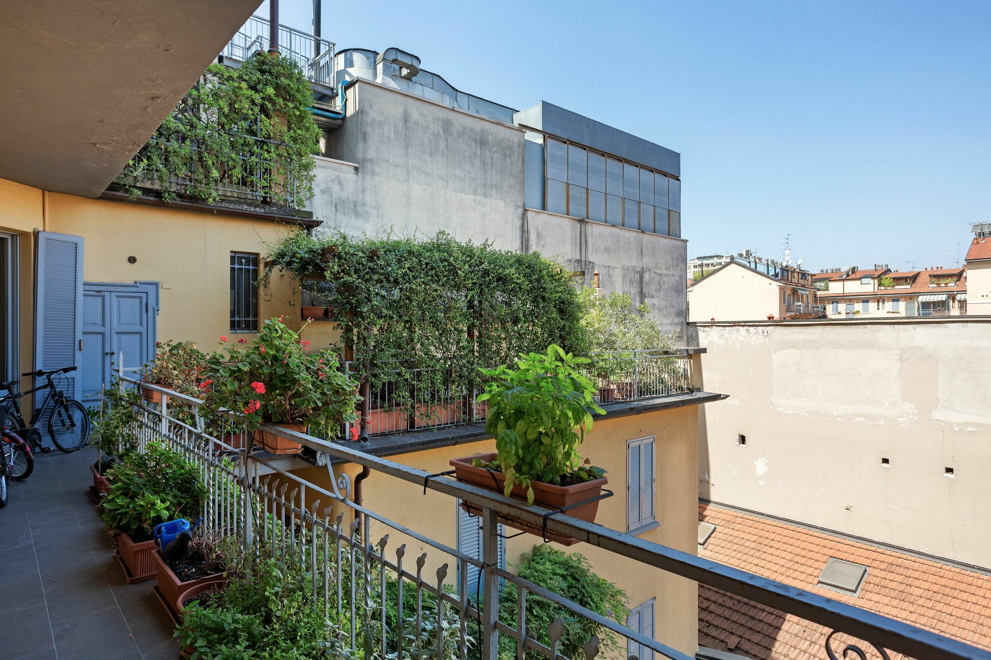 Rentopolis Poliziano 13 - Fiera Apartment *