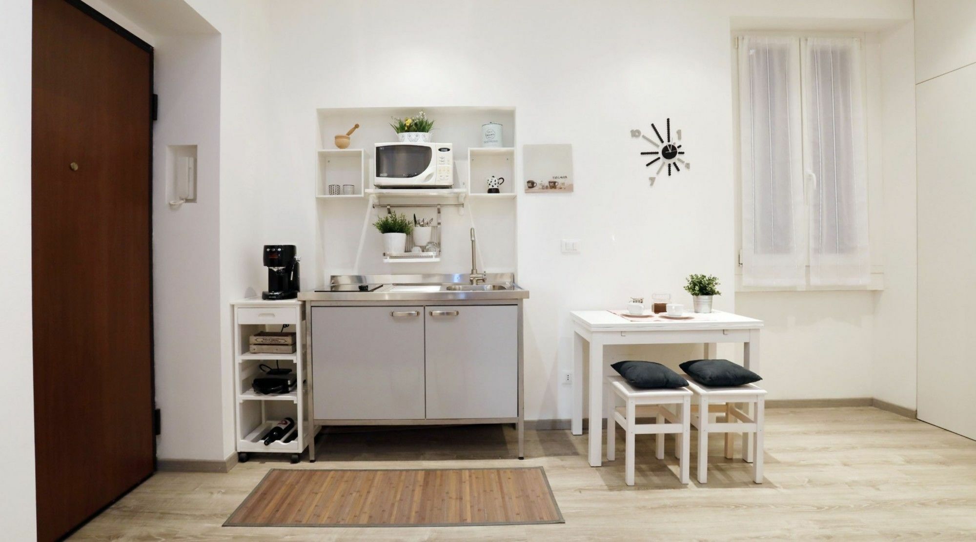 Hintown Casa Tiziana Milan