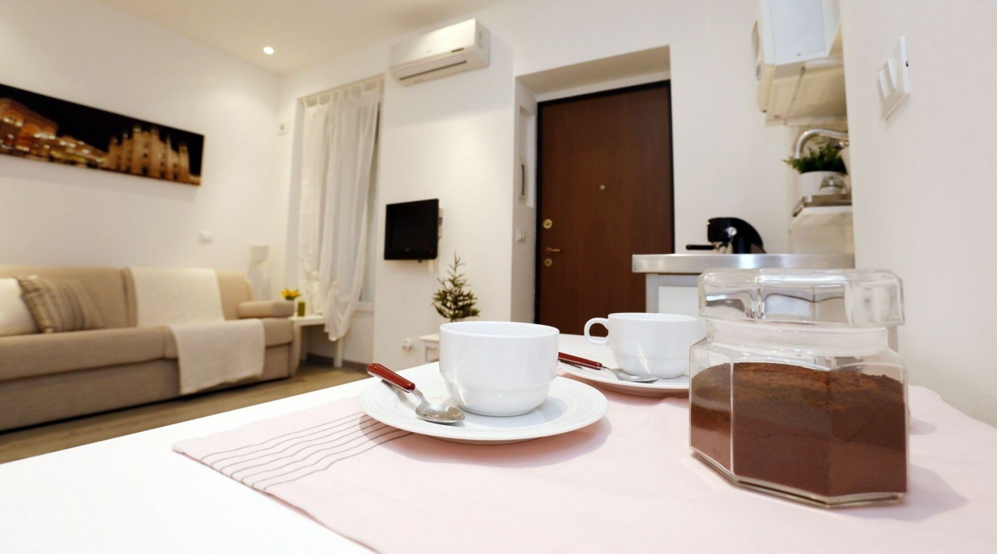 Hintown Casa Tiziana * Milan