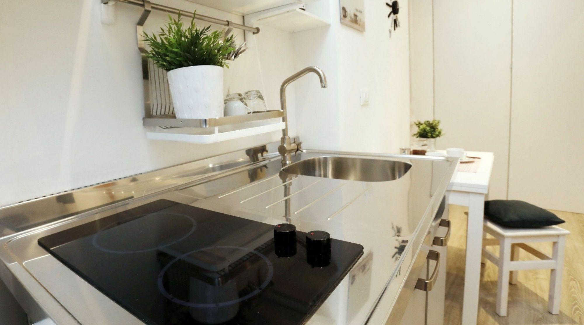 Hintown Casa Tiziana Milan