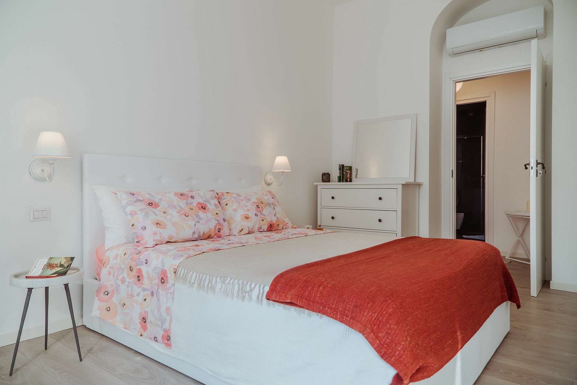 Apartment Charming Milanese Milan