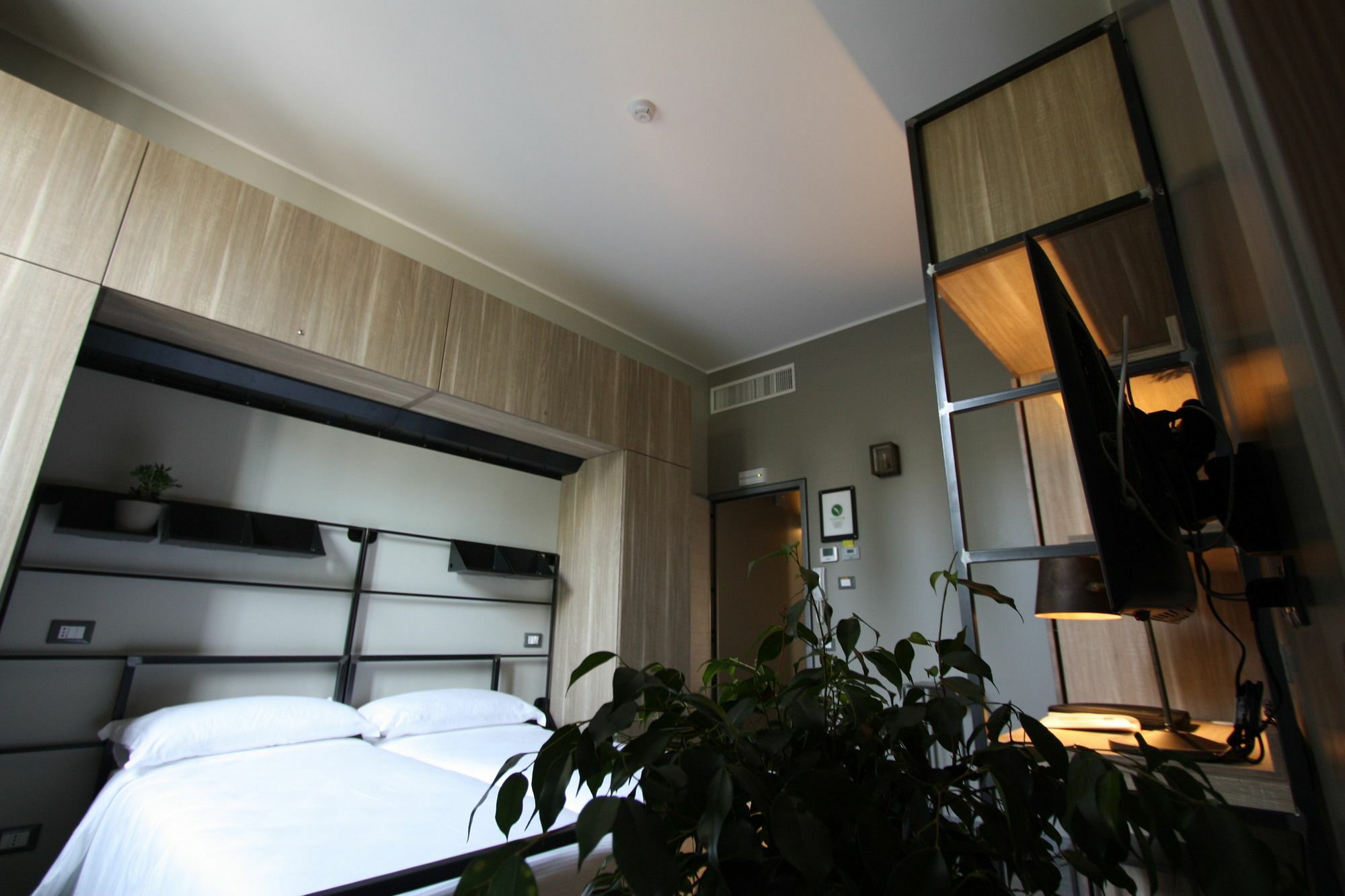 Versoverde Alzaia Naviglio Grande 2*