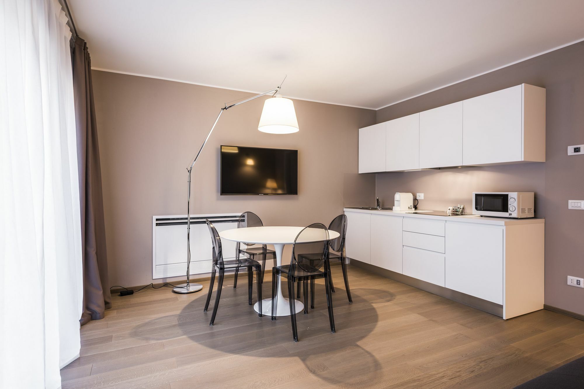 Apartamento Myplace Corso 11 Milão