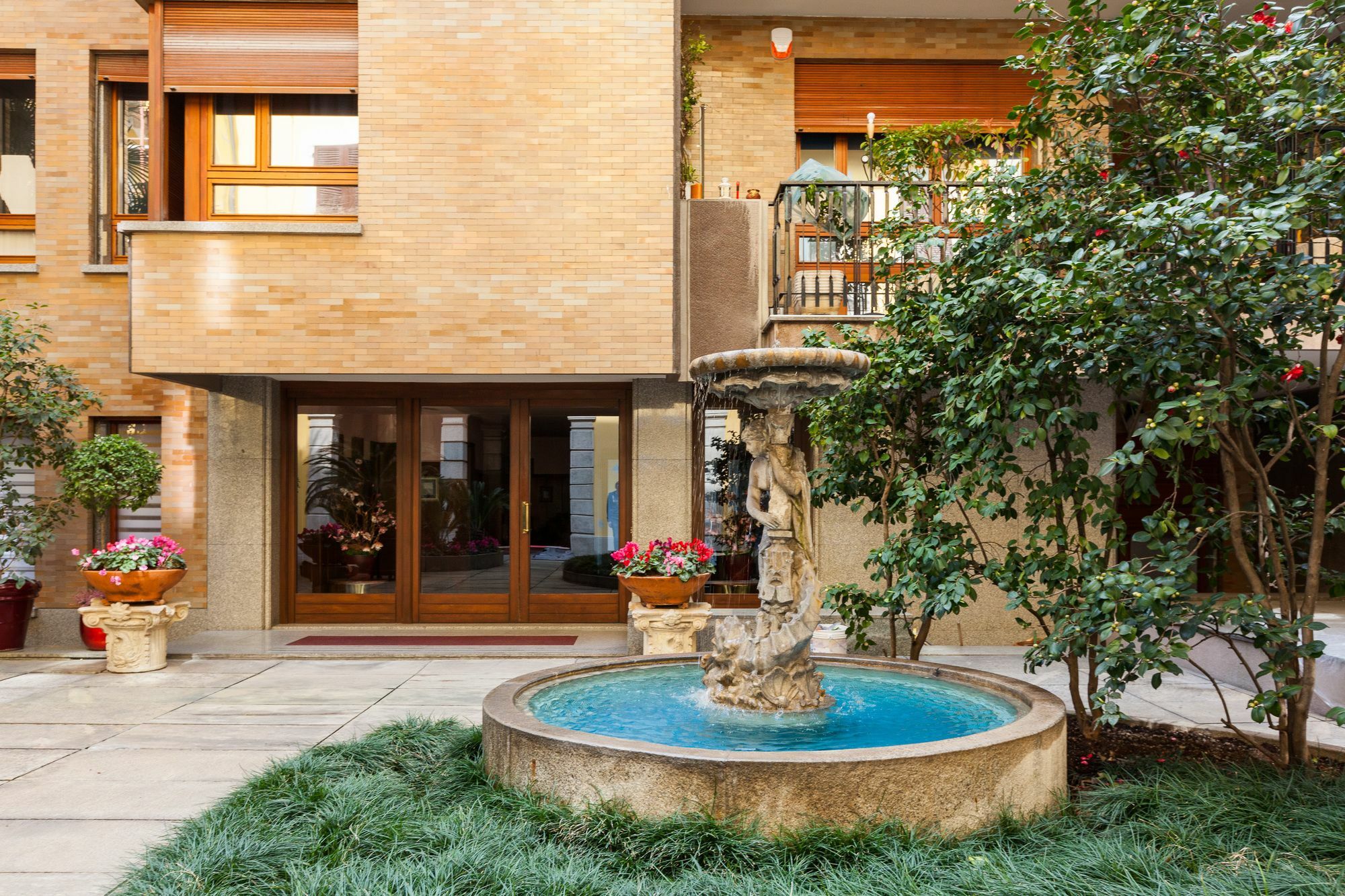 Easyhomes-boccaccio 19 Milan