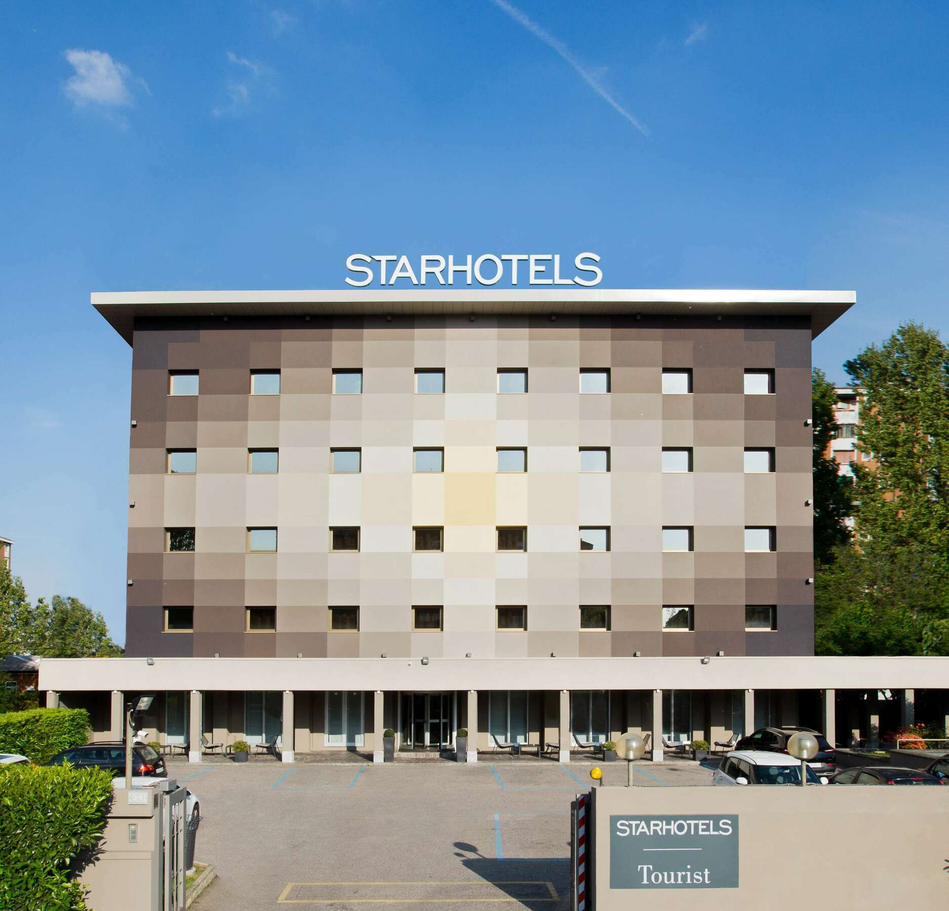 Starhotels Tourist Hotel