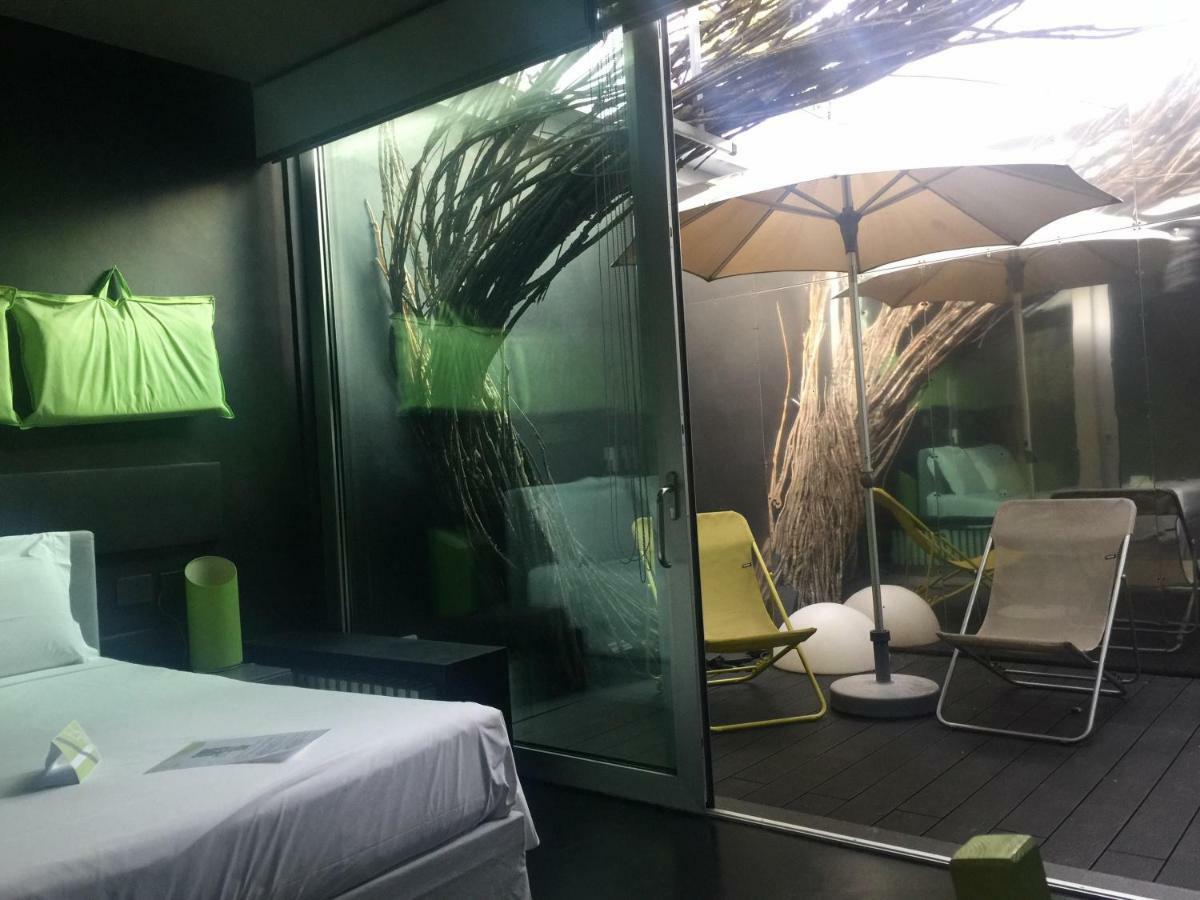 Bed & Breakfast Miloft Guest Rooms And Terrace *