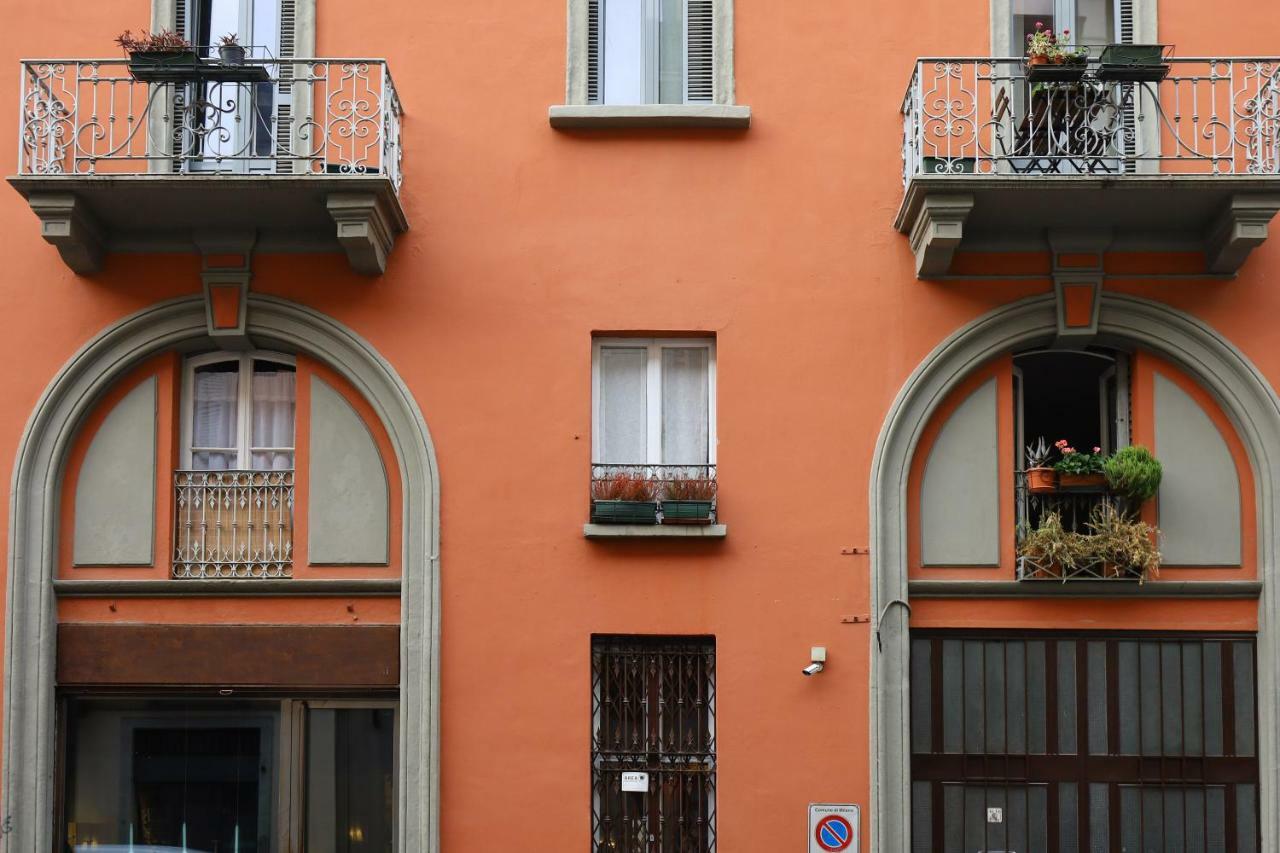 Pastrengo B Flat Apartment