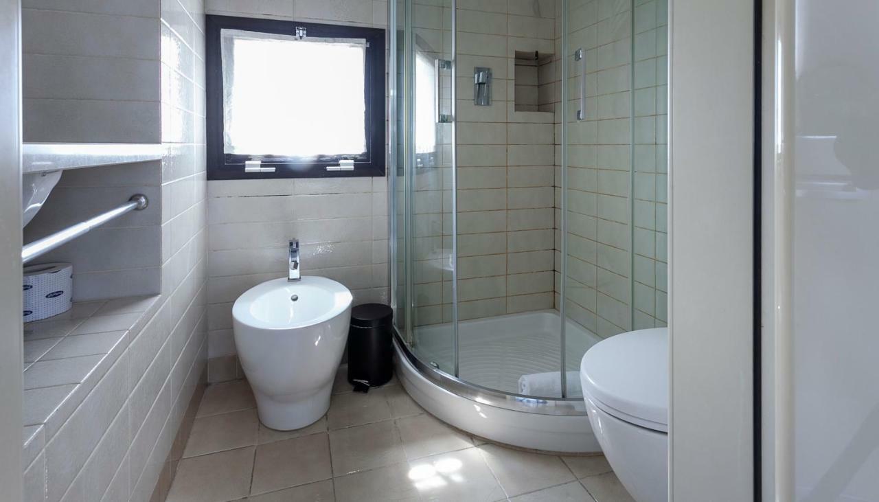 Italianway-santa Radegonda Apartment Milan