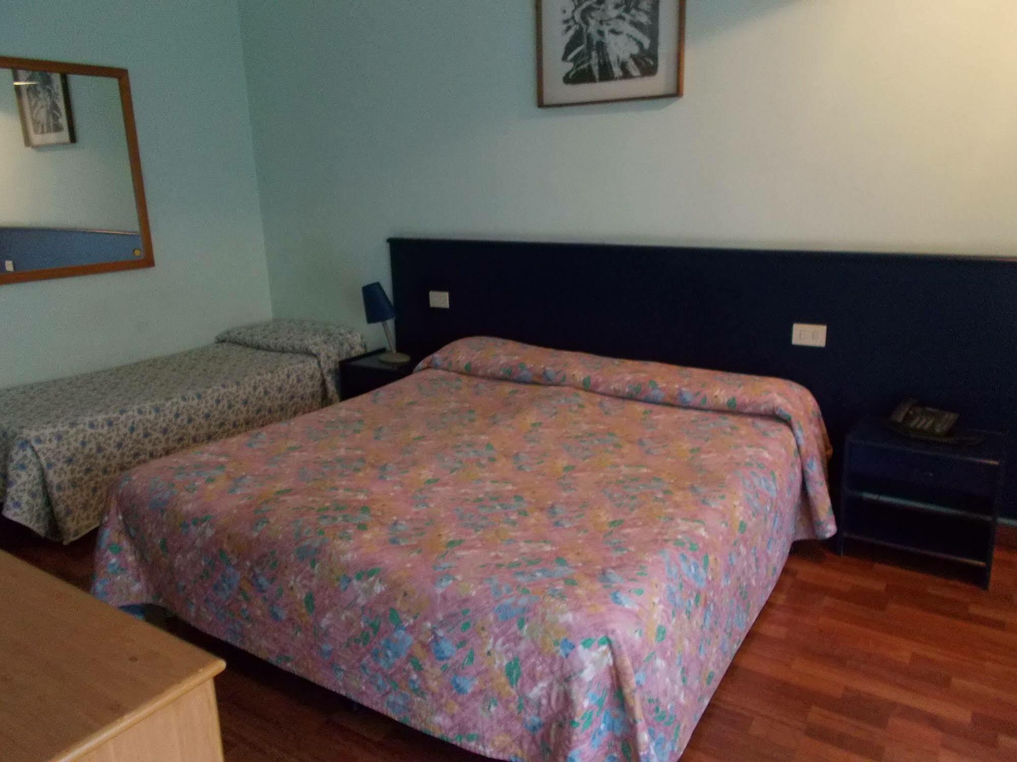 Aparthotel Pola Milan
