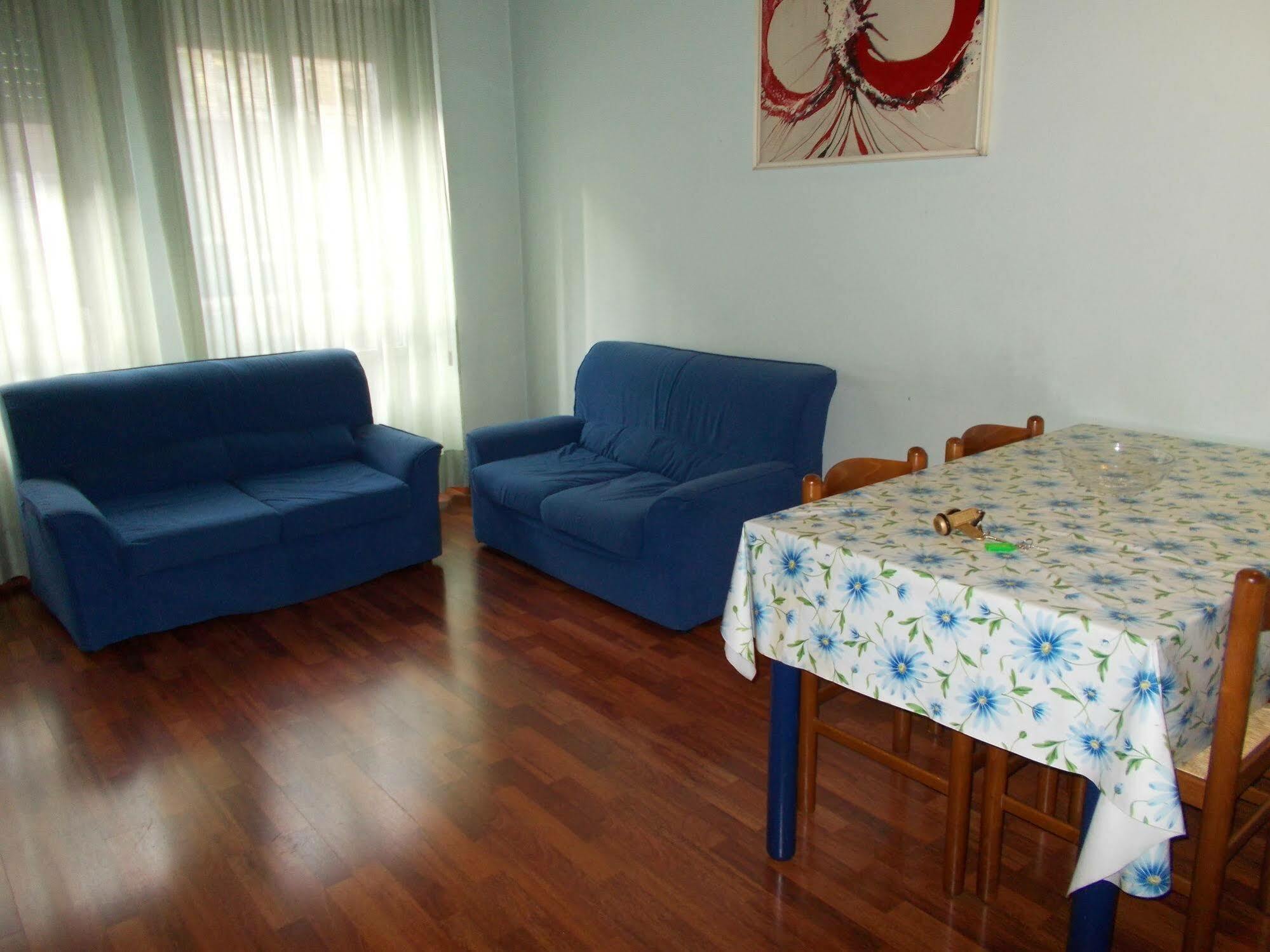 Aparthotel Pola Milan