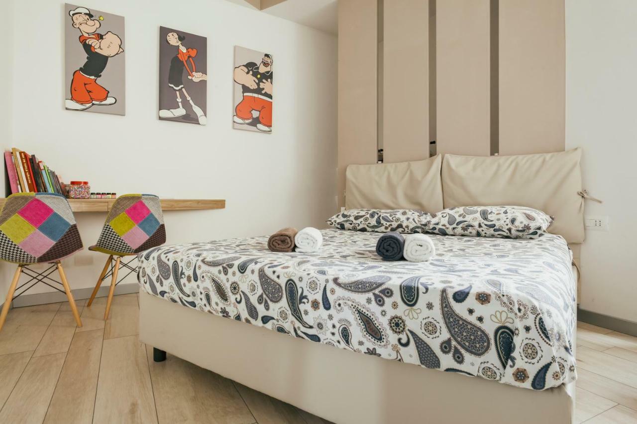 Apartment Chromotherapy House Milan