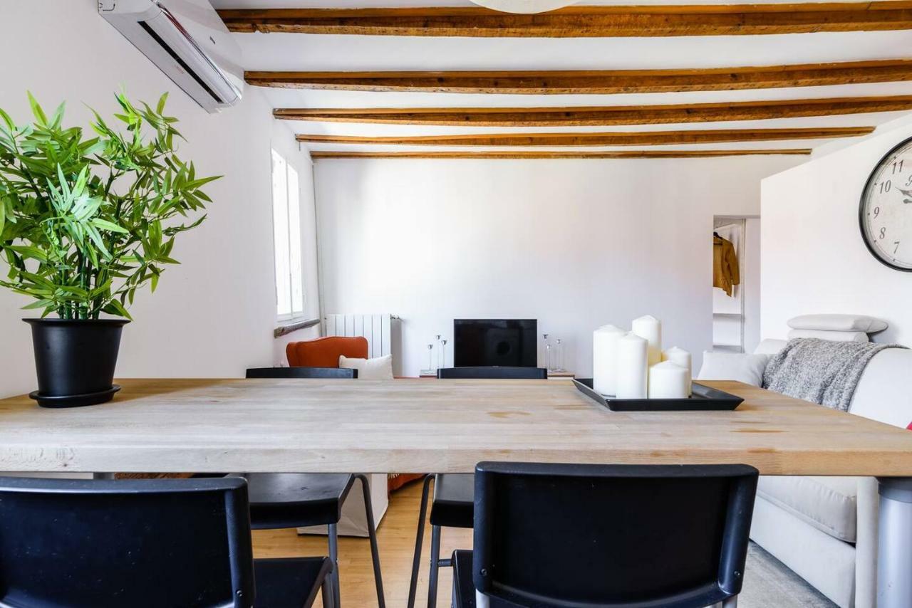 Altido Cozy Apt For 4 Close To Basilica Di Sant'ambrogio Milan