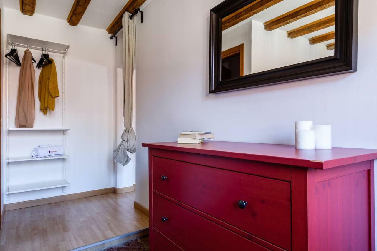 Apartment Altido Cozy Apt For 4 Close To Basilica Di Sant'ambrogio *