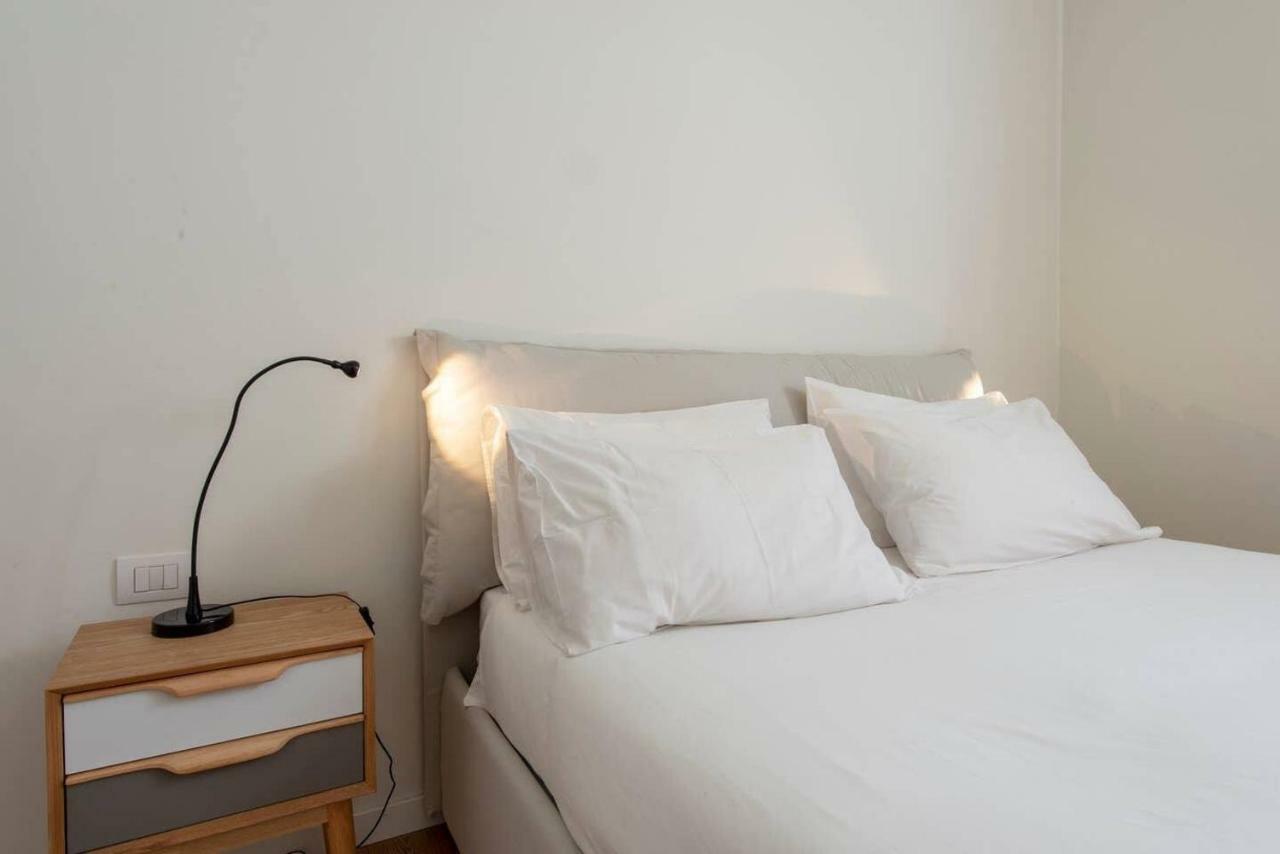 Joivy 1br In Isola With Stunning View To Bosco Verticale
