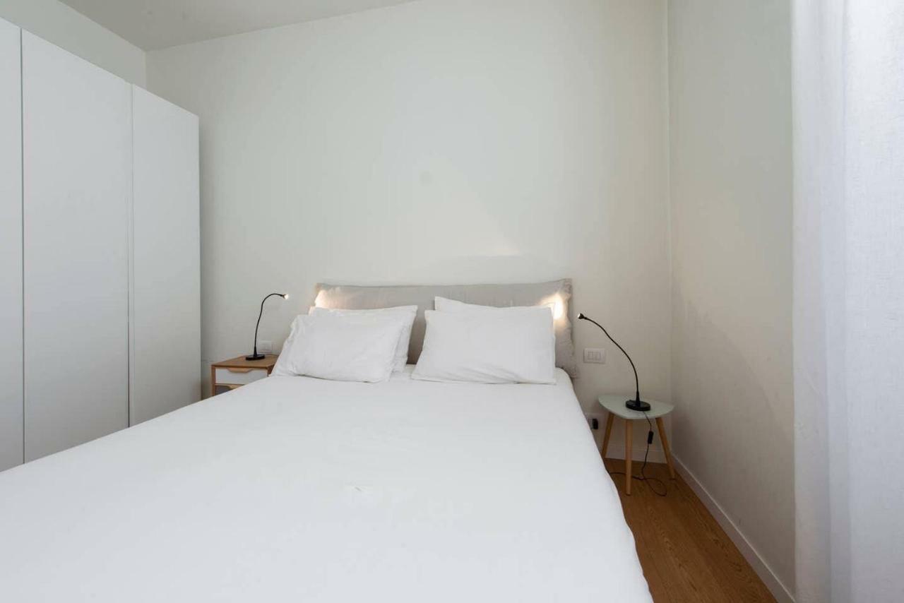 Joivy 1br In Isola With Stunning View To Bosco Verticale