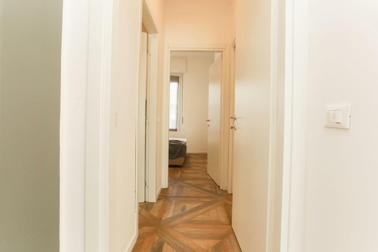 The Rent - Modern Near Bocconi *
