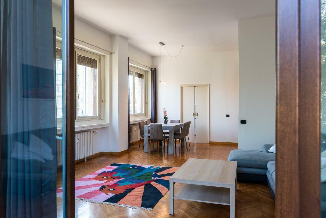 Vittoria 4 Apartment