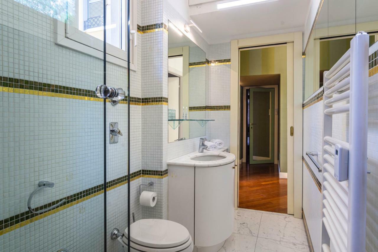 Apartment 5 Bedrooms In The City Center