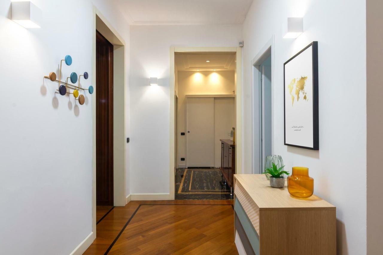 Apartment 5 Bedrooms In The City Center *