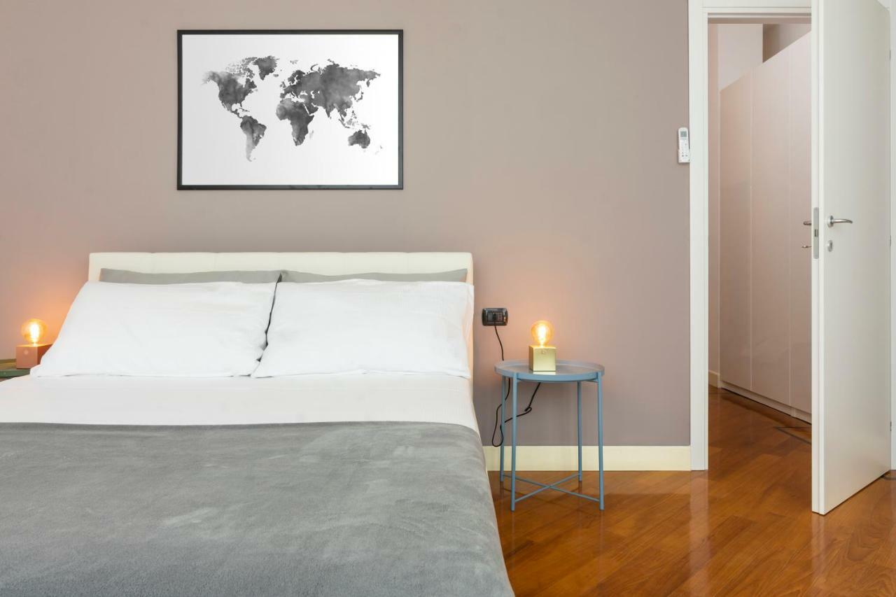 5 Bedrooms In The City Center Milan