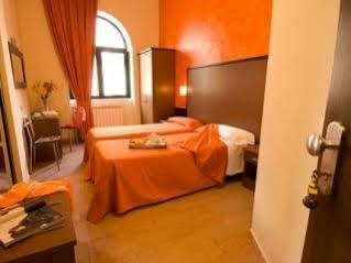 Delizia Hotel 2*