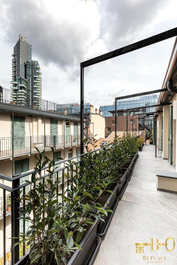 Beplace In Porta Nuova Apartment Milan