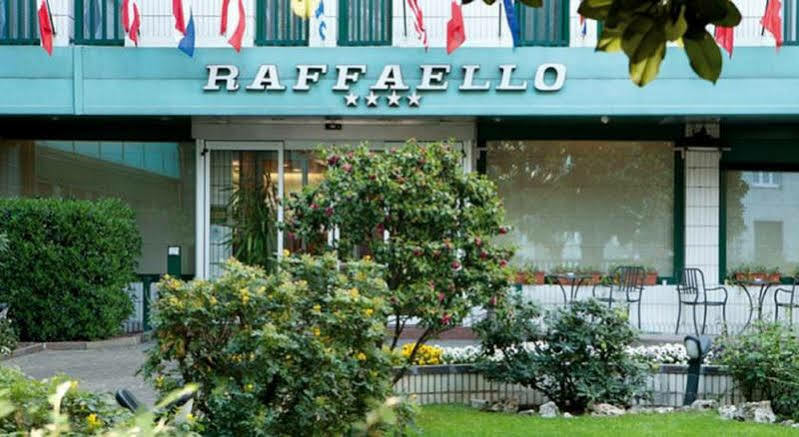 Hotel Raffaello Milan