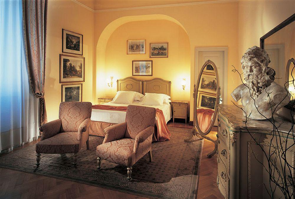 Grand Et De - The Leading Of The World Milan