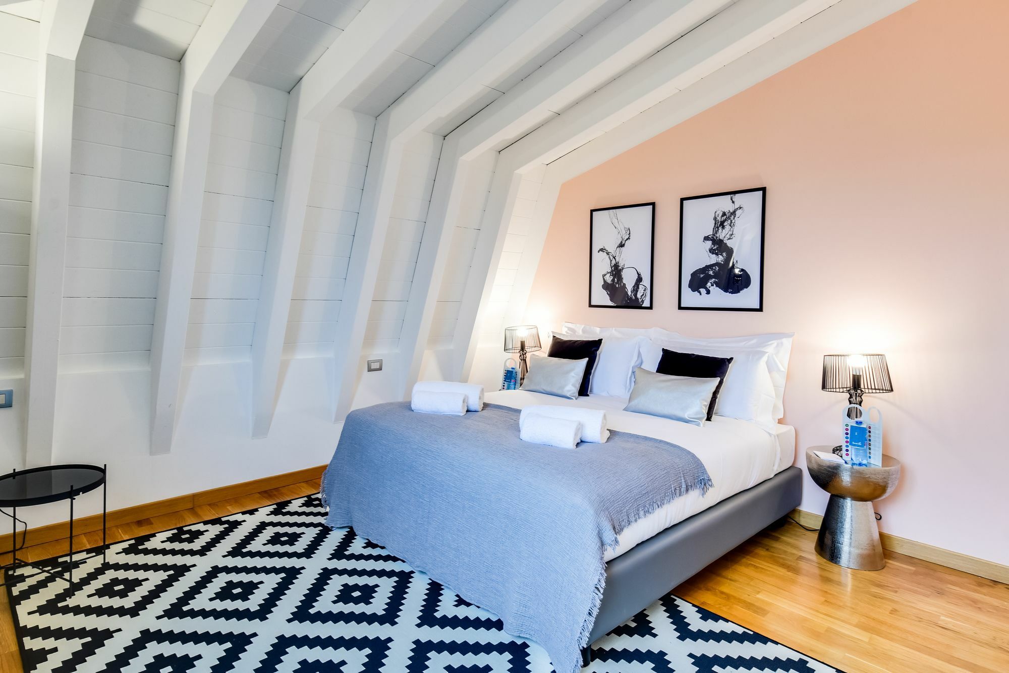 Inn Sweet - Tabacchi