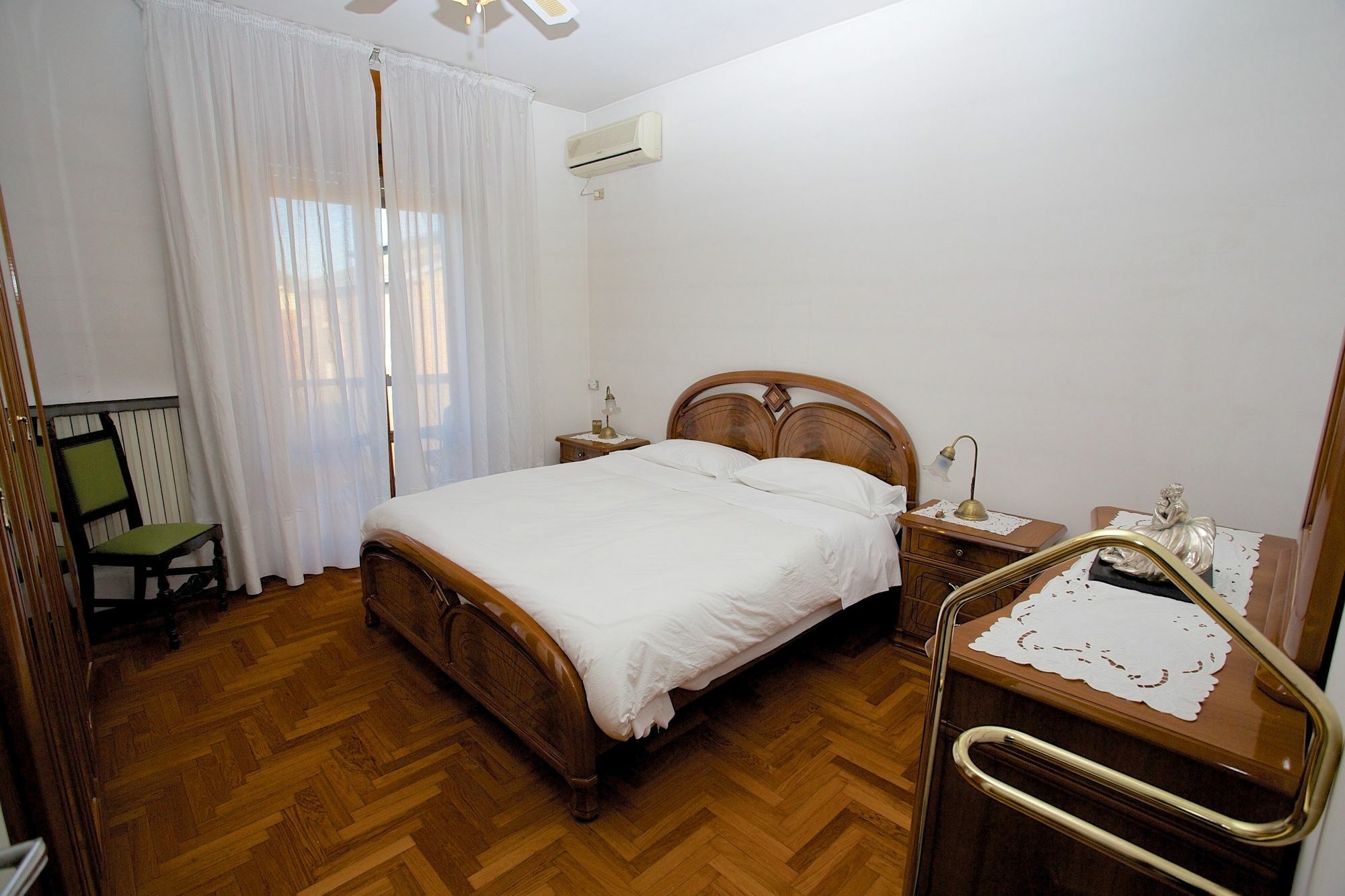 Rho Apartment Milan