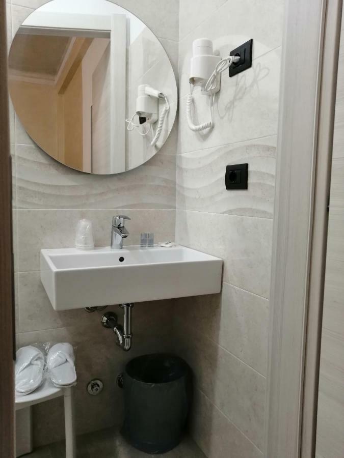 Hotel Aurora *