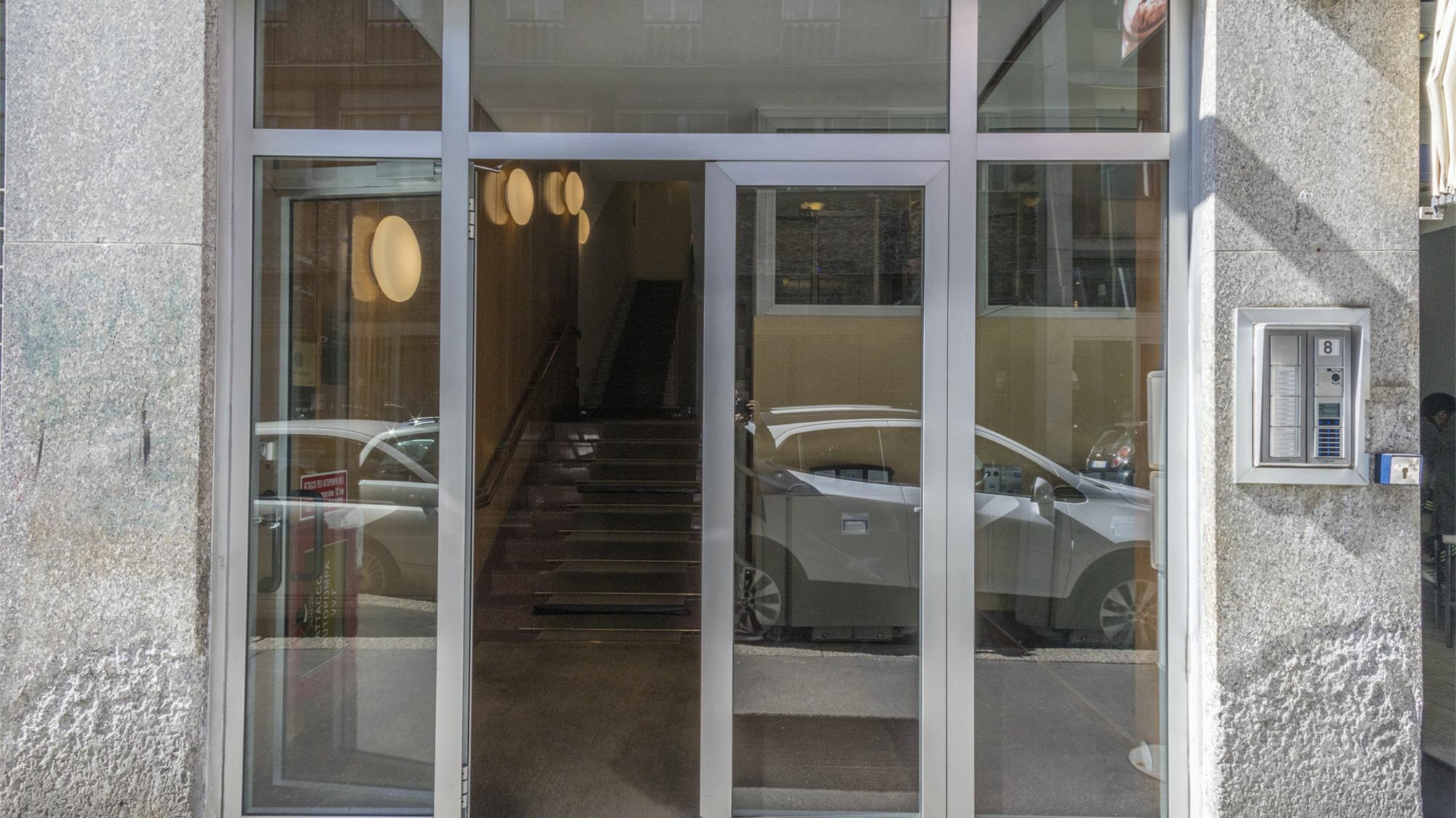 Hemeras Boutique Homes - Design Near Duomo Cathedral * Milan