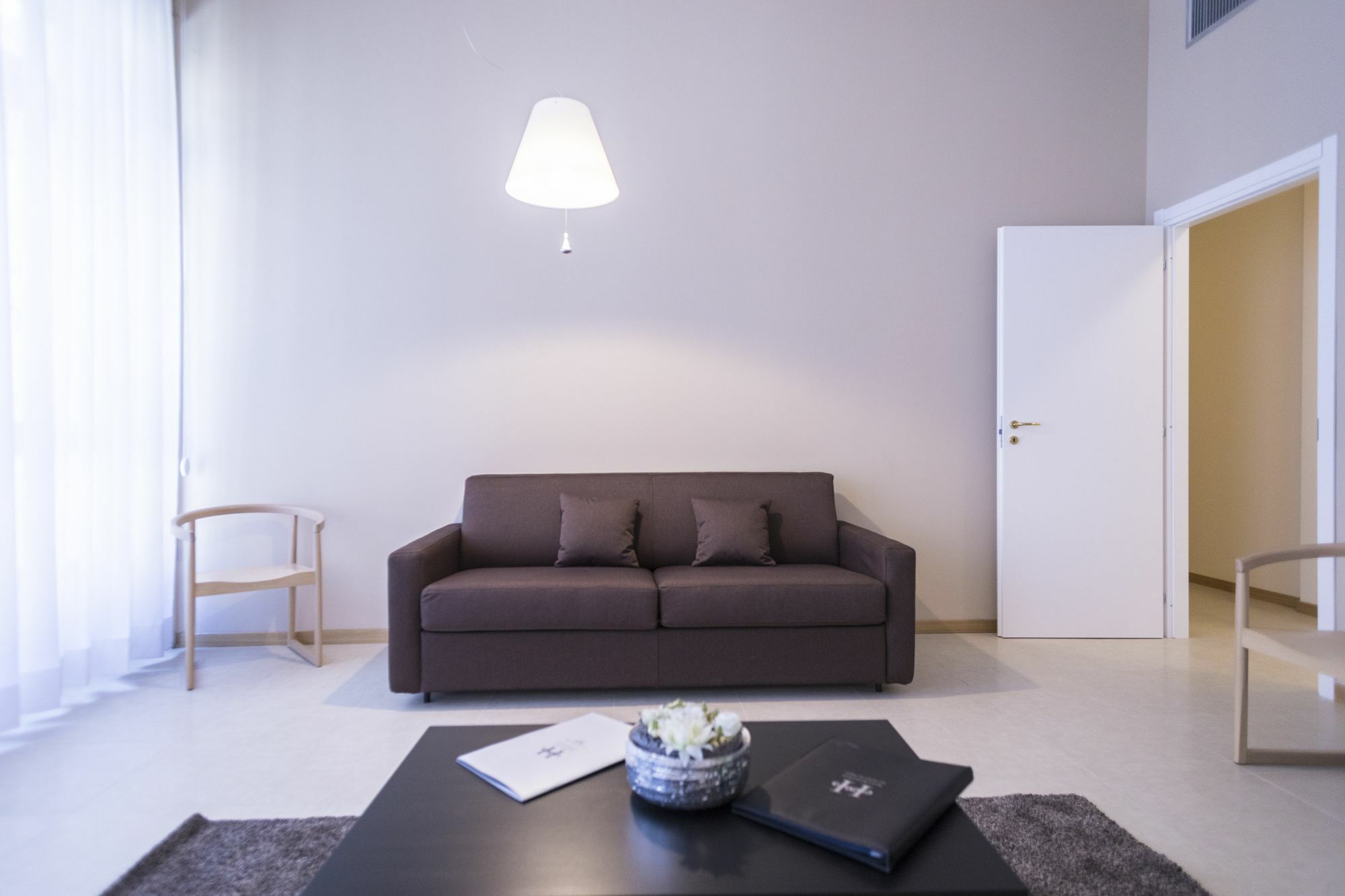 Hemeras Boutique Homes - Design Near Duomo Cathedral Apartment Milan
