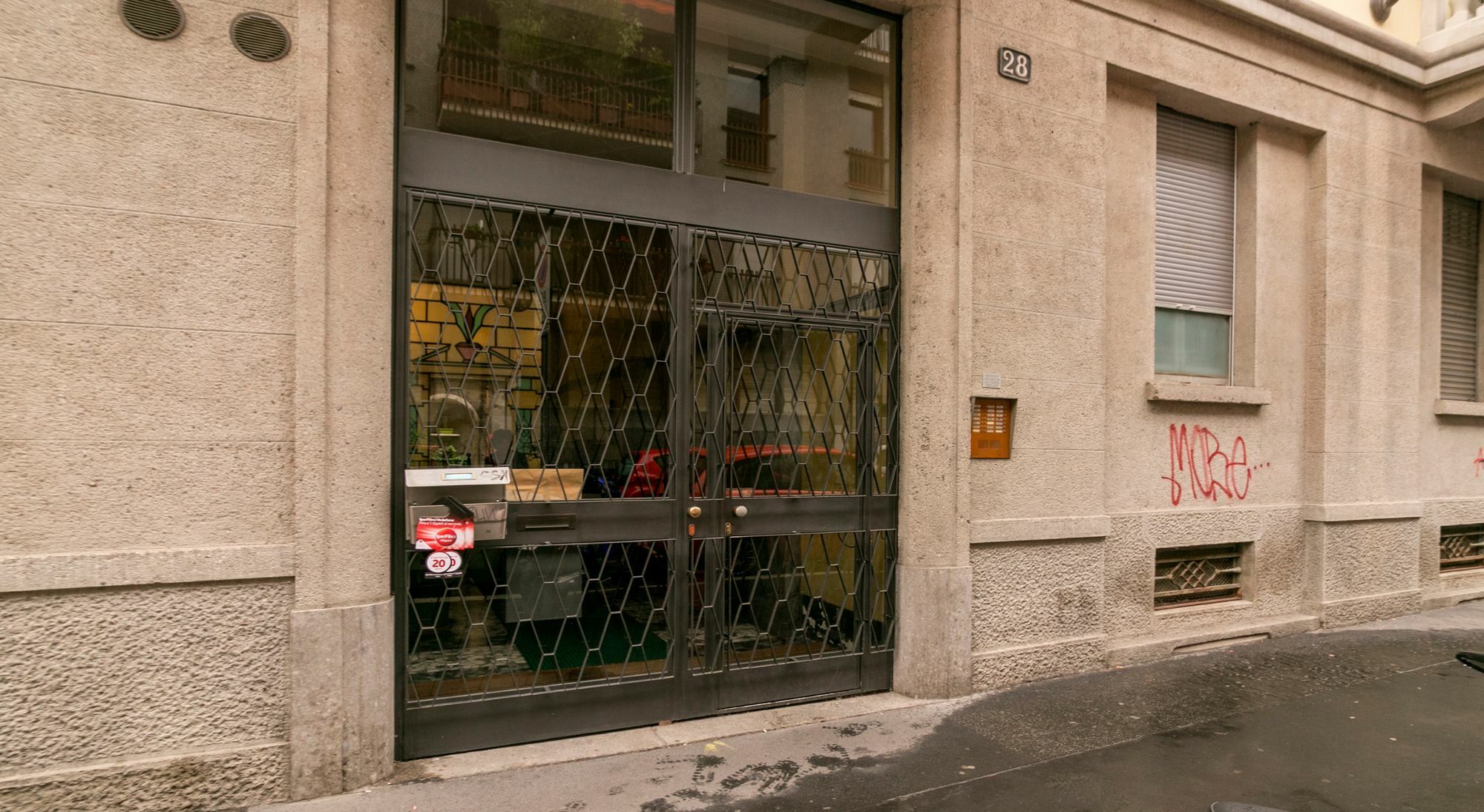 Notami - Commenda White Milan