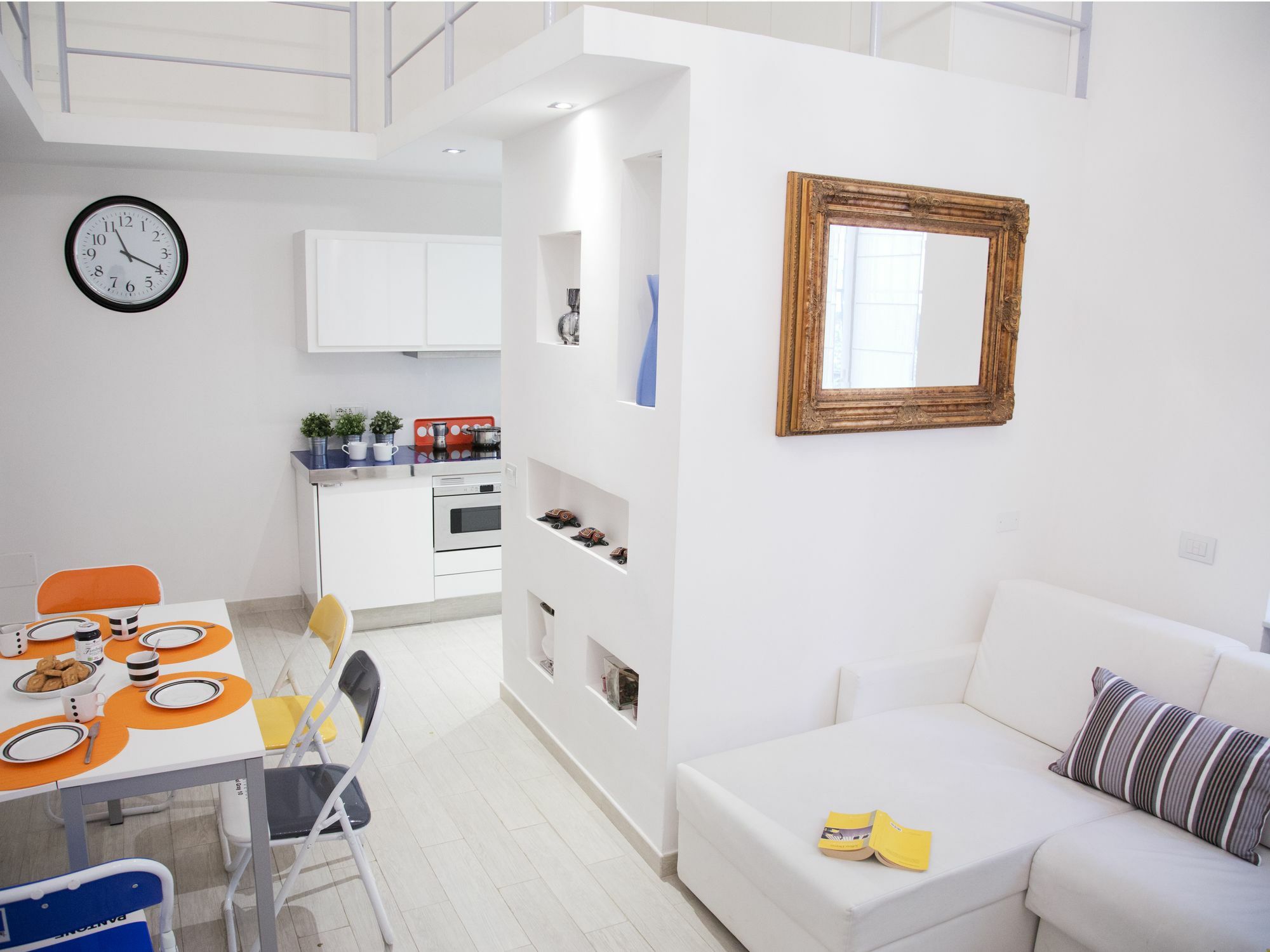 Apartment Hintown S. Lorenzo Arcade Milan