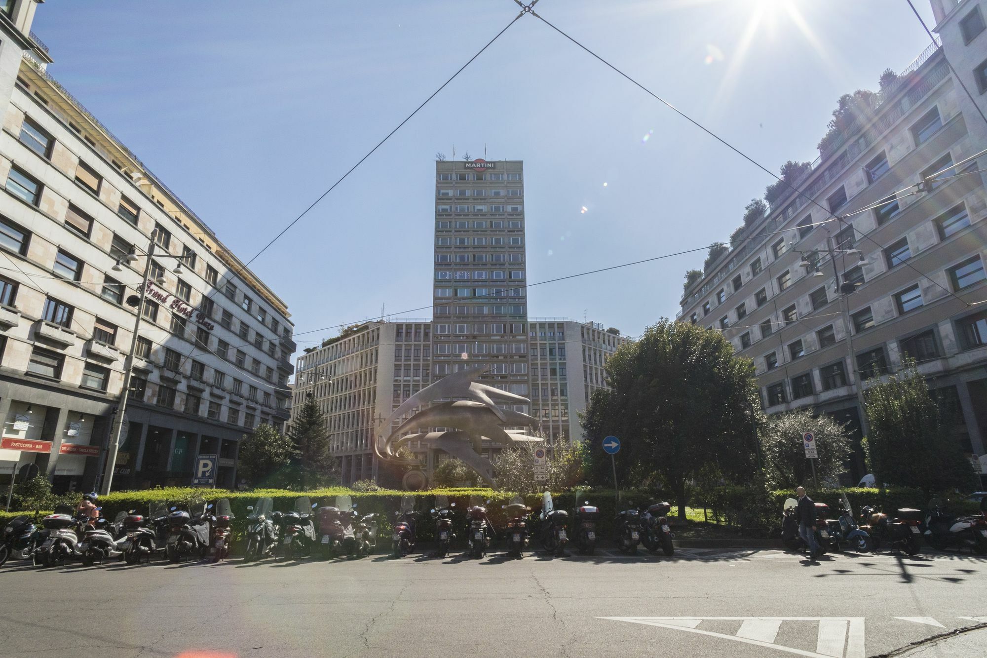 Hemeras Boutique Homes - Design Near Duomo Cathedral * Milan