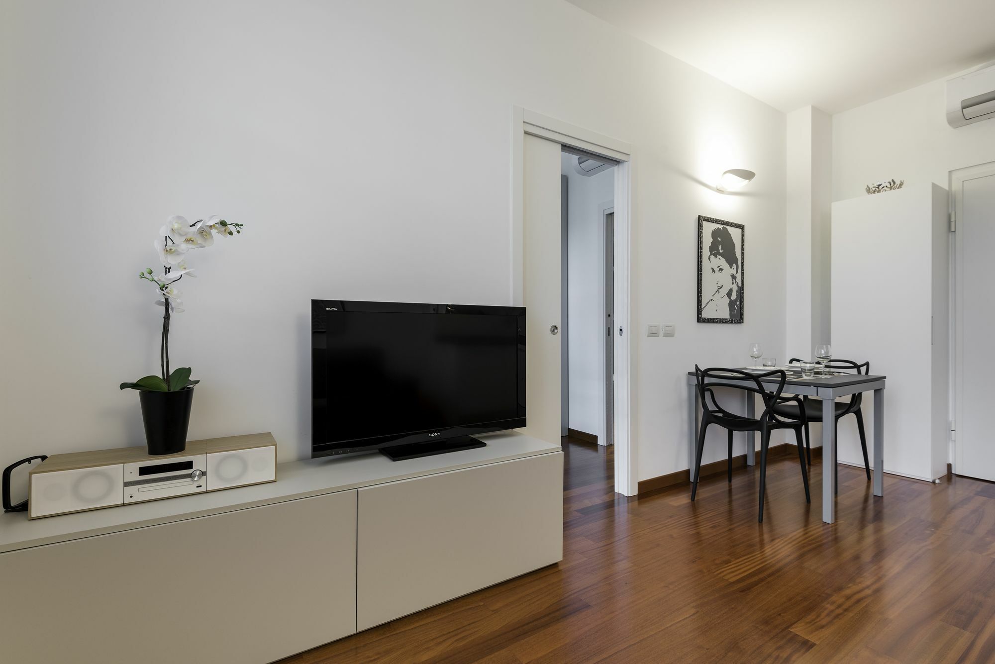 Apartment Rentclass - Fair Area - Piazza De Angeli *