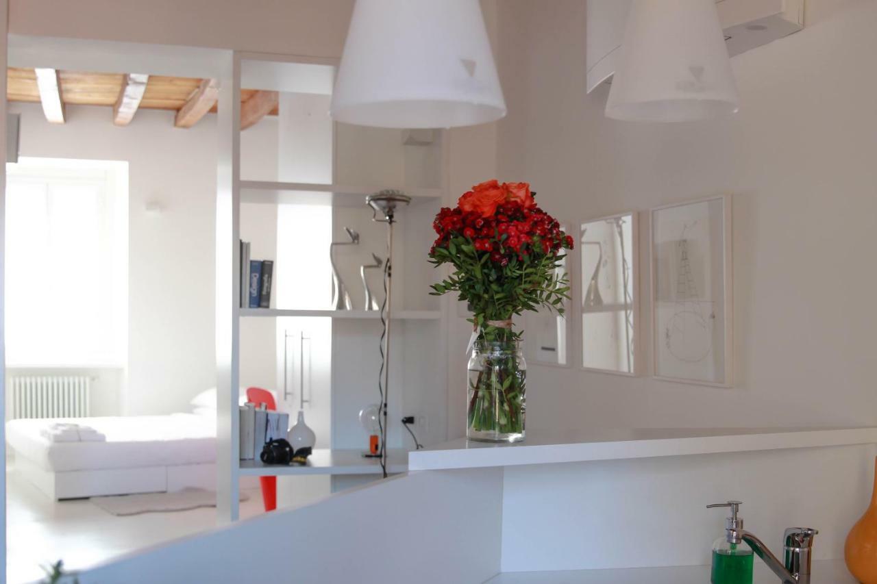 Design Porta Venezia Apartment Milan