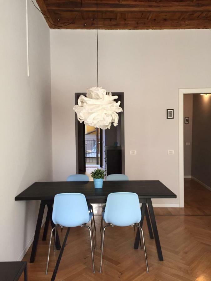 Appartamento Cosy 2 Minutes From Duomo Milano
