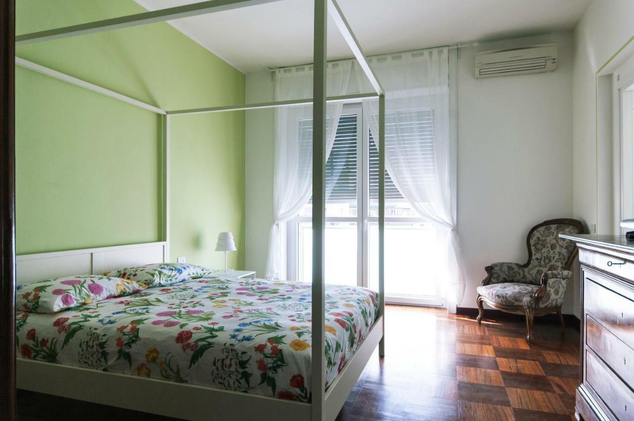 Apartment Luxurious 4bdr Penthouse Near Duomo Cathedral Milan