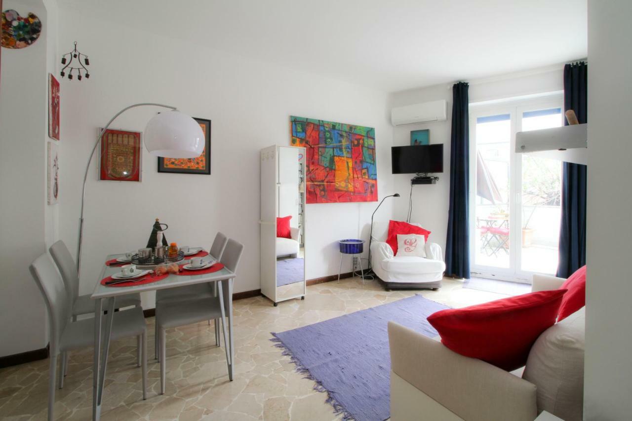 The Happiness House! Apartamento
