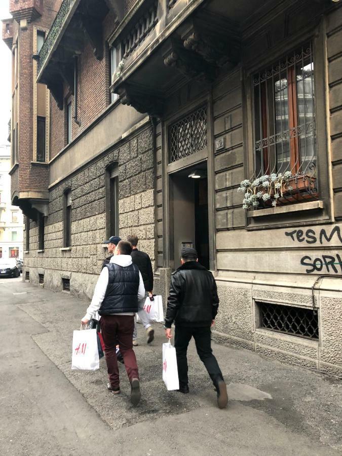The Fizz Angels Apartment Milan